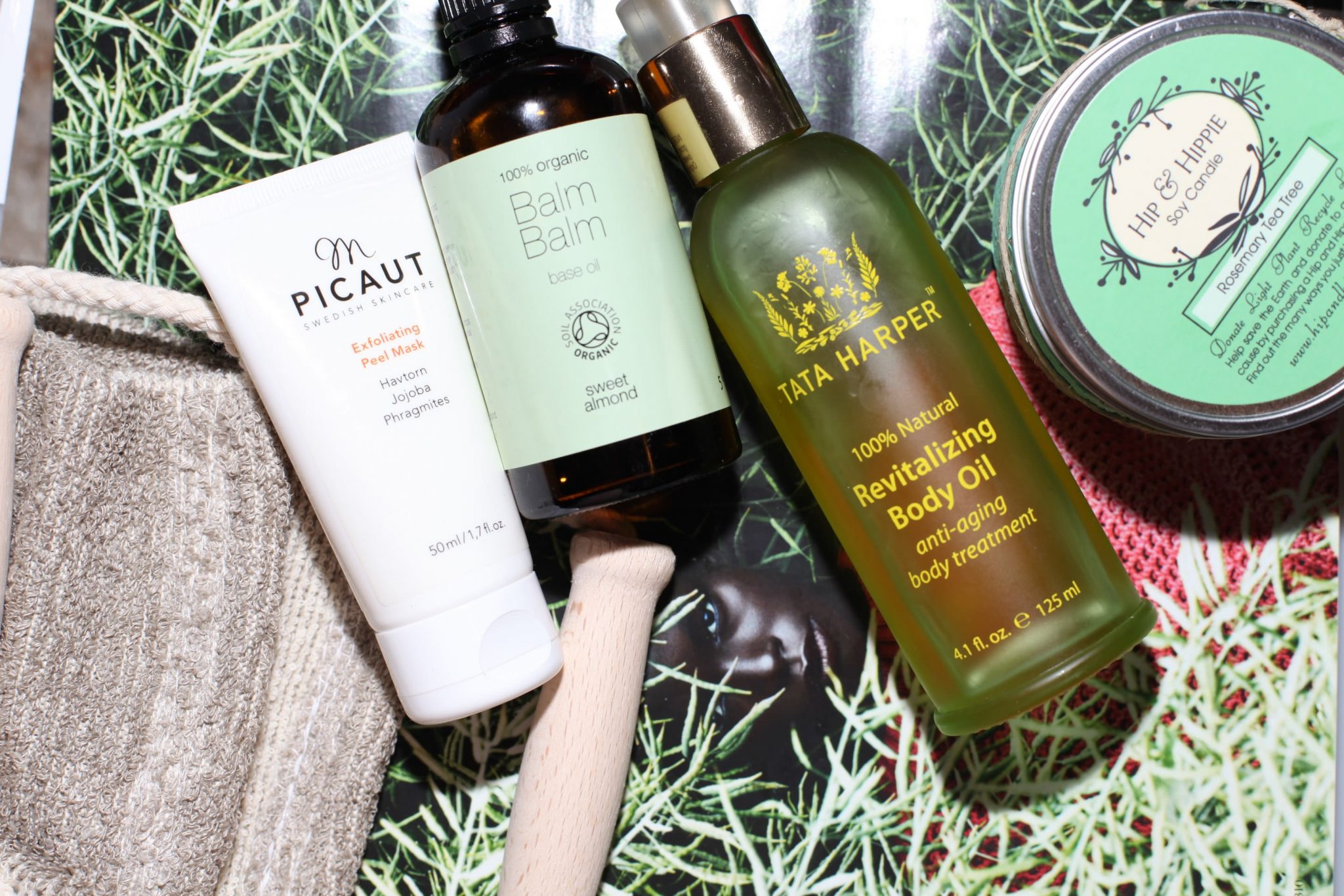 Steph Essentials: How to Give Yourself an Great Spa Day at Home