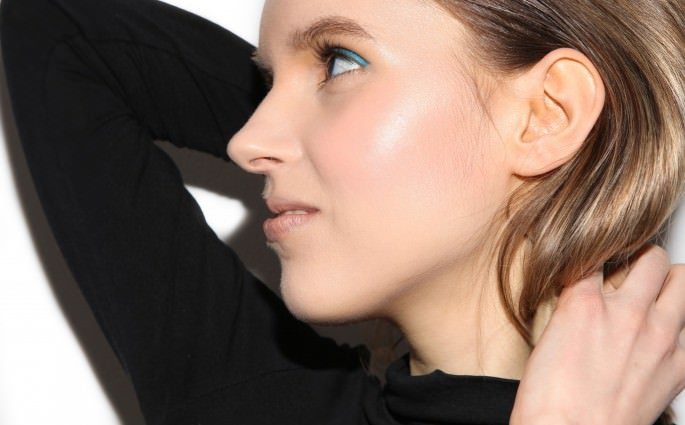 The RMS Master Mixer™ – The New Multitasker in Your Makeup Bag