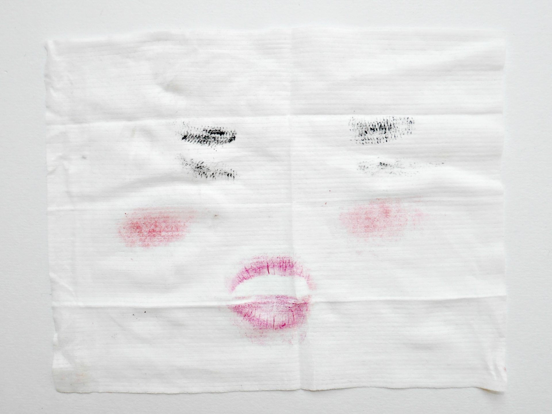 cleansing-wipe-makeup-face