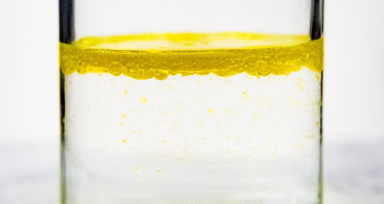 Amazingy Guides: How to Fix Dry and Dehydrated Skin | Amazingy Magazine