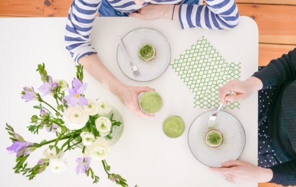 Rezept: No-Bake Mini Schoko-Kuchen (glutenfrei / vegan) | Amazingy Mag