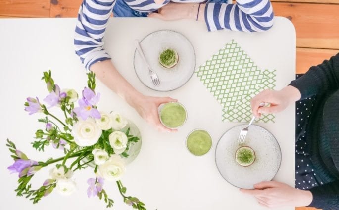 Rezept: No-Bake Mini Schoko-Kuchen (glutenfrei / vegan) | Amazingy Mag
