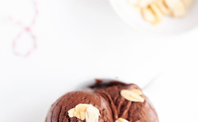 Vegane Schokoladen-Süßkartoffel-Eiscreme: Marleens Rezept zum Jahresende | Amazingy Magazine
