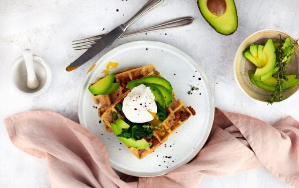 Herzhaften Waffeln: Spinat, getrockneten Tomaten & Thymian | Amazingy Mag