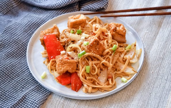 Einfache & vegane Wok-Nudeln - Rezept