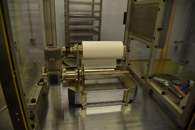 Mádara Tour - Pressed powder machine