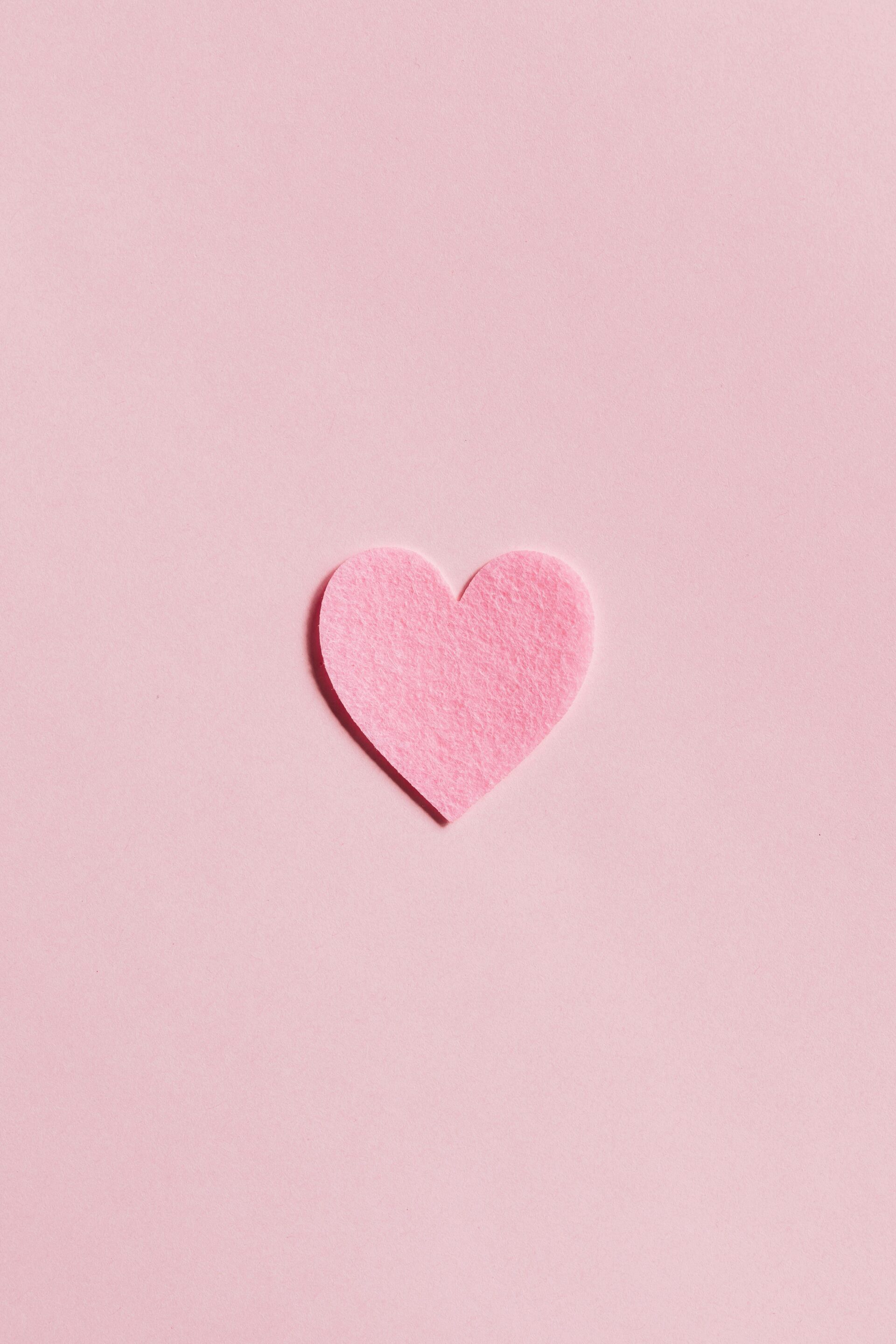 Single Pink Heart Made of Paper by Karolina Grabowska on Pexels