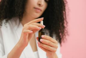 Face Oils vs. Serums: What Your Skin Really Needs — and When