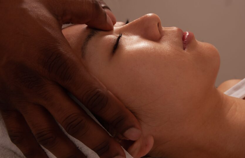 The Beauty of Touch – Why the Simplest Skincare Ritual Might Be the One You Feel Rather Than See